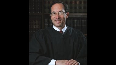 Judge Robert Lasnik (Bar Bulletin)