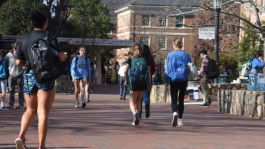 Students walk on the campus of UNC Chapel Hill