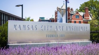 Kansas City Art Institute entrance sign