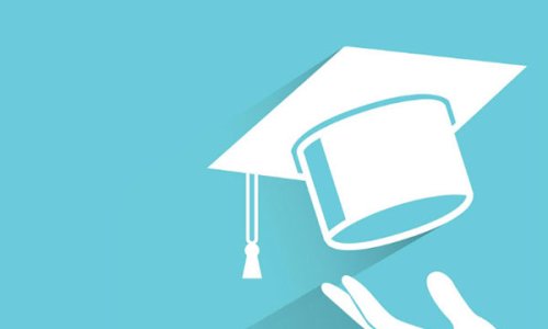 Alumni graduation cap